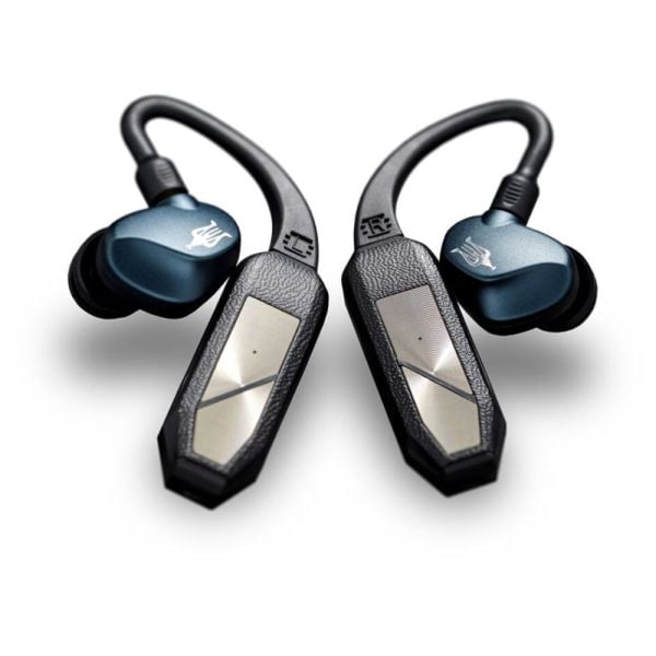 iFi Audio GO Pod Wearable HD Bluetooth DAC and headphone Amplifier