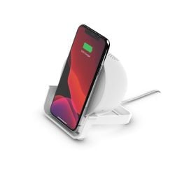 حامل شحن لاسلكي BELKIN Boost Charge بقوة 10 وات + مكبر صوت بلوتوث من بيلكن  - أبيض