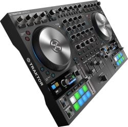 Native Instruments Traktor Kontrol S4 Mk3 DJ Controller