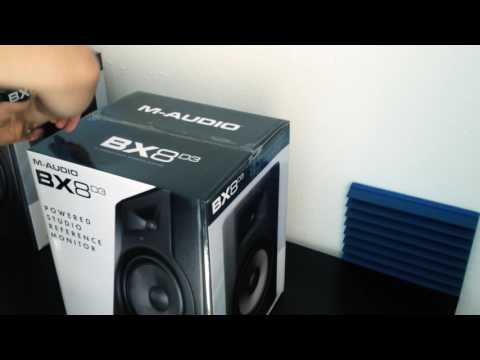 M-Audio BX8 D3 Unboxing