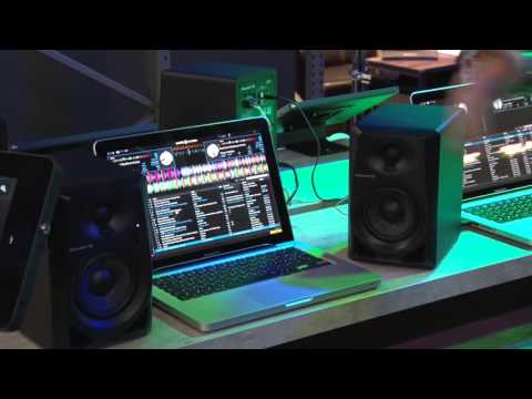 Musikmesse 2016 PIONEER DM-40 Desktop Monitor Speaker Prolight+Sound (english)