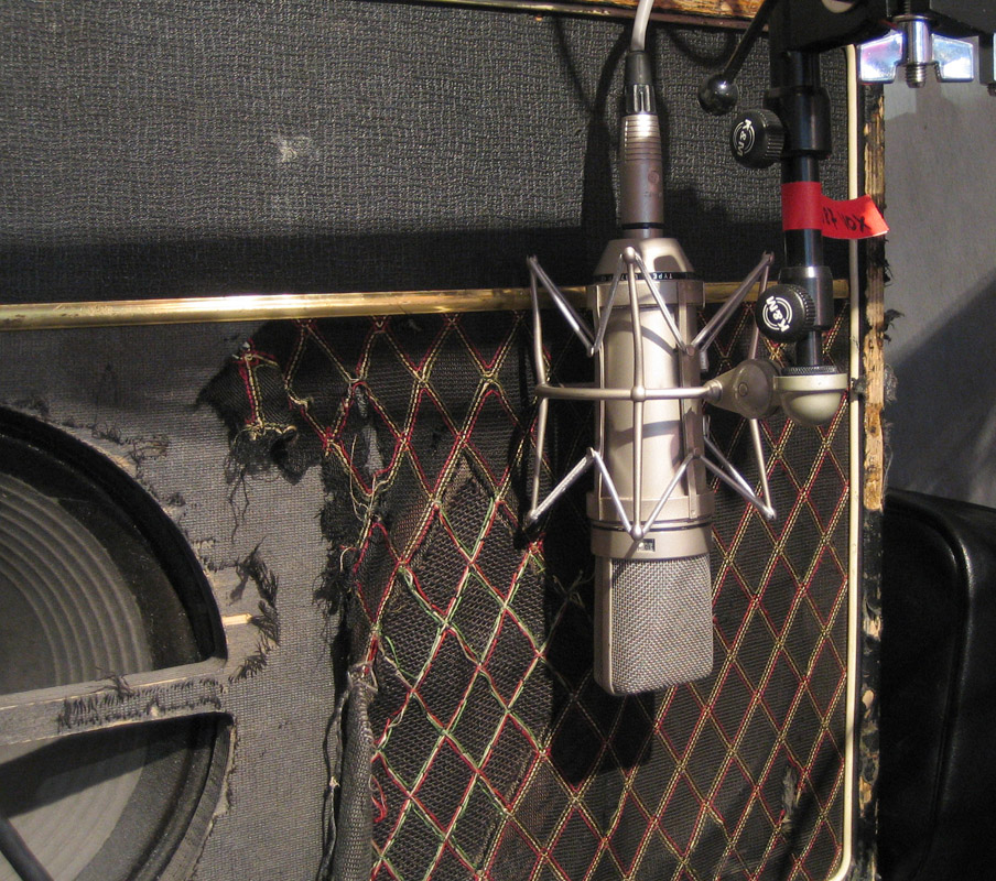 Acoustic features of the Neumann U87Ai