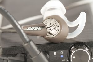 سماعات بوز Bose QC20i