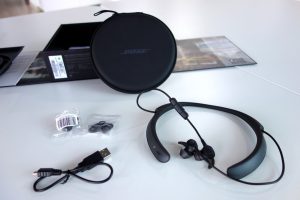مراجعة سماعات Bose QC30