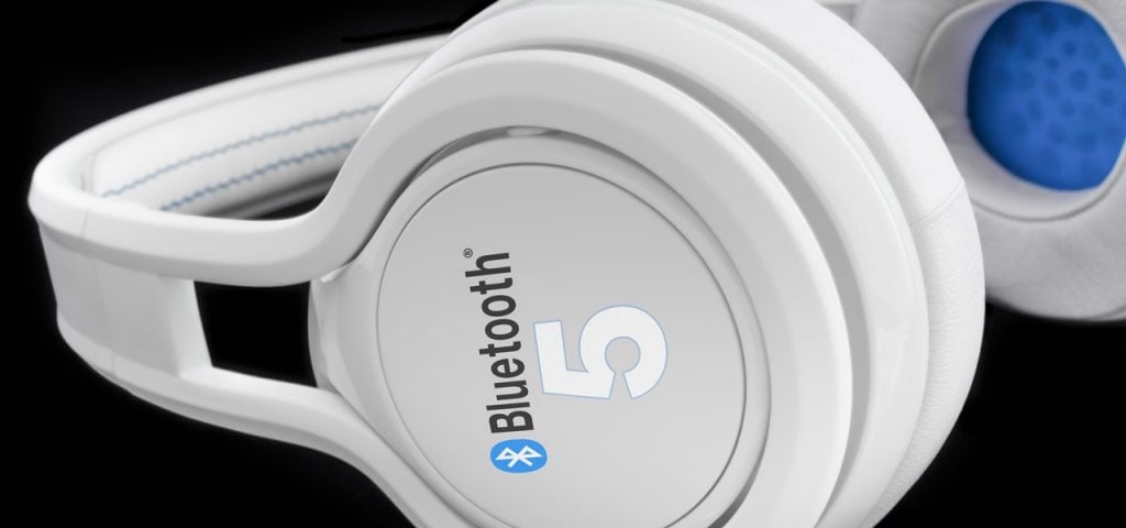 كل ما تحتاج أن تعرفه عن تقنية Bluetooth 5 .. مُميزاتها وتاريخ التقنية
