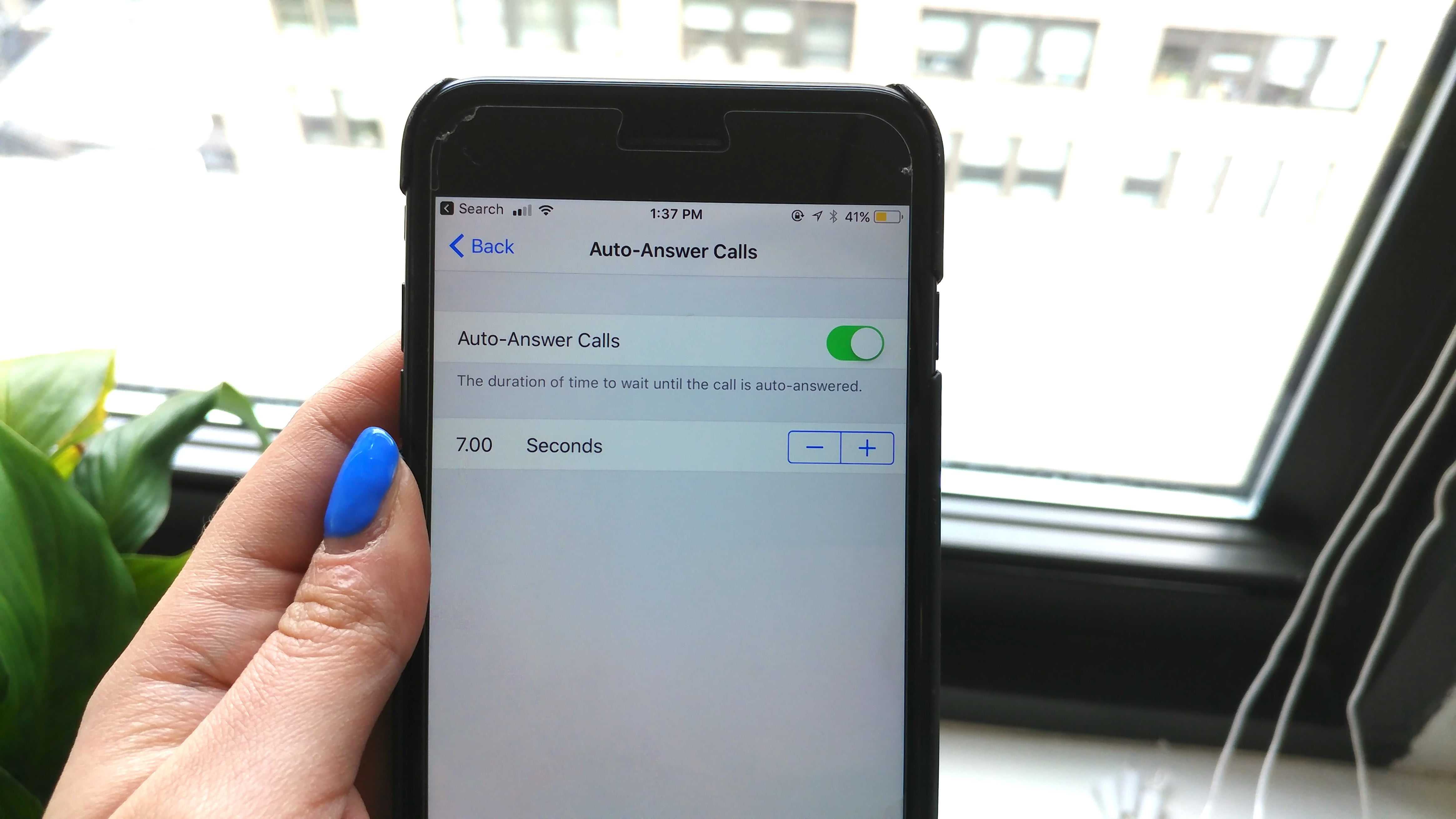 تفعيل خاصية الرد الآلي على المُكالمات في أجهزة iPhone