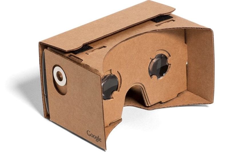 سماعة  Google Cardboard أحد سماعات الواقع الافتراضي