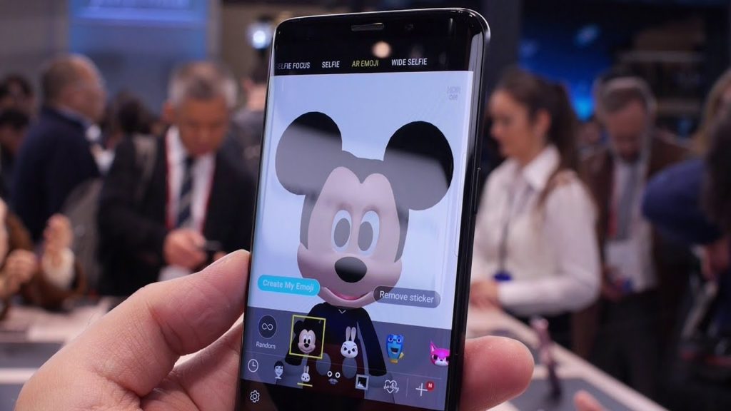 نظرة أقرب لتقنية AR Emoji للواقع المعزز في هواتف سامسونج S9 وS9 Plus