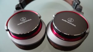 Audio Technica ATH-MSR7 SonicPro Over ear Headphones IOS and Android Review