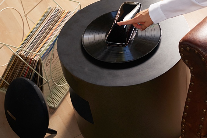 The LOVE smart turntable is your new favorite way to play vinyl records