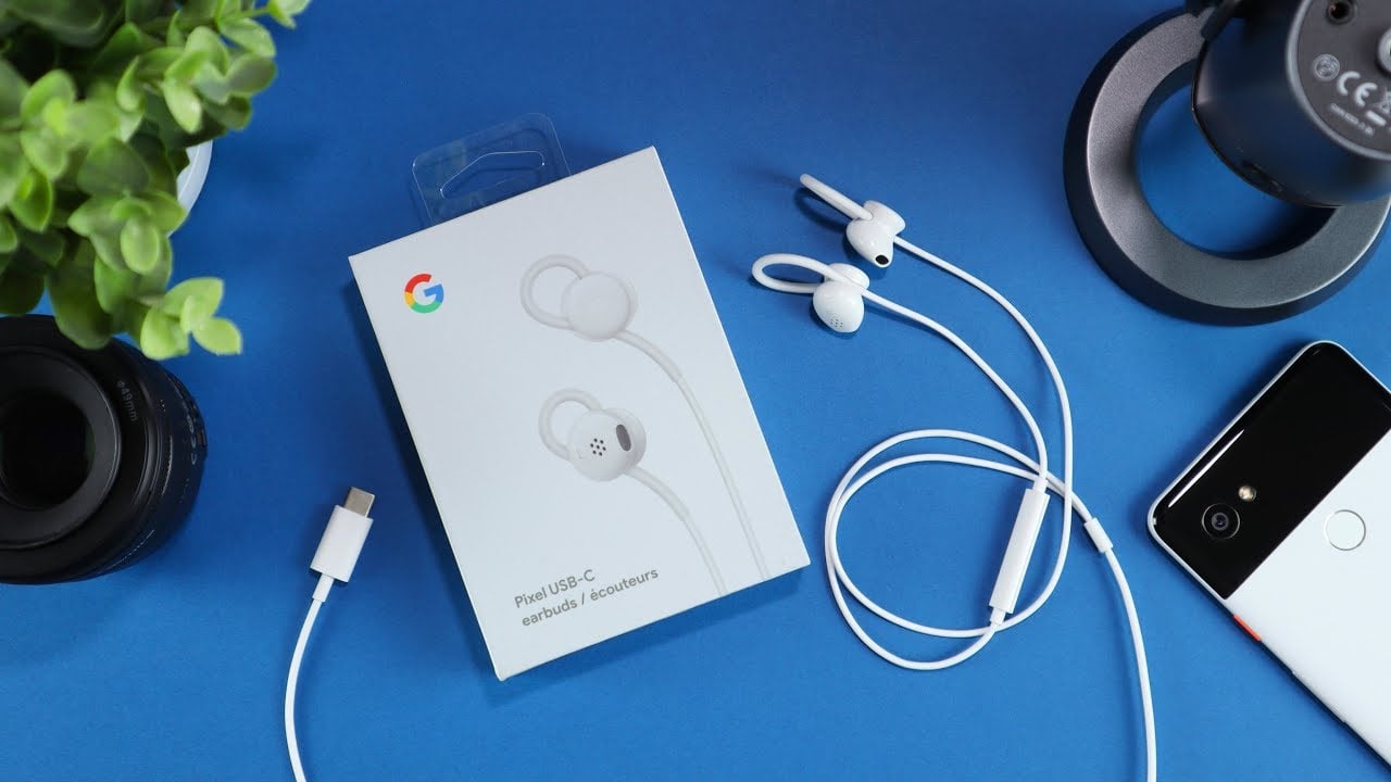 Google Assistant headphones -Google USB-C Earbuds